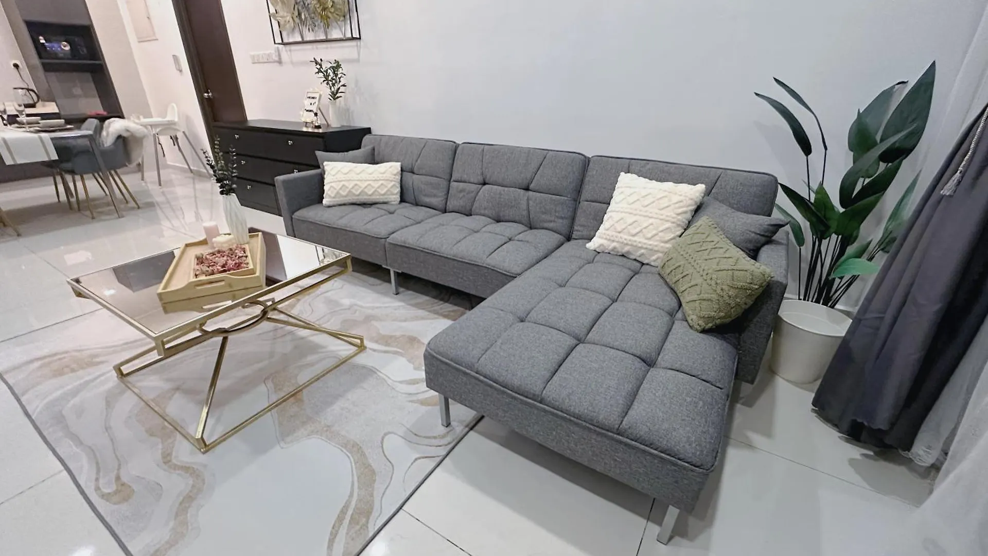 Wind Serenity At Country Garden Danga Bay With 2Carparks Foc Netflix Access And Youtube Premium 3Beds3Bath For 6-13Pax By Minshuku Johor Bahru 0*,