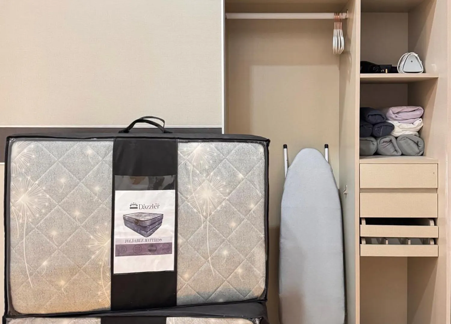 Wind Serenity At Country Garden Danga Bay With 2Carparks Foc Netflix Access And Youtube Premium 3Beds3Bath For 6-13Pax By Minshuku Johor Bahru