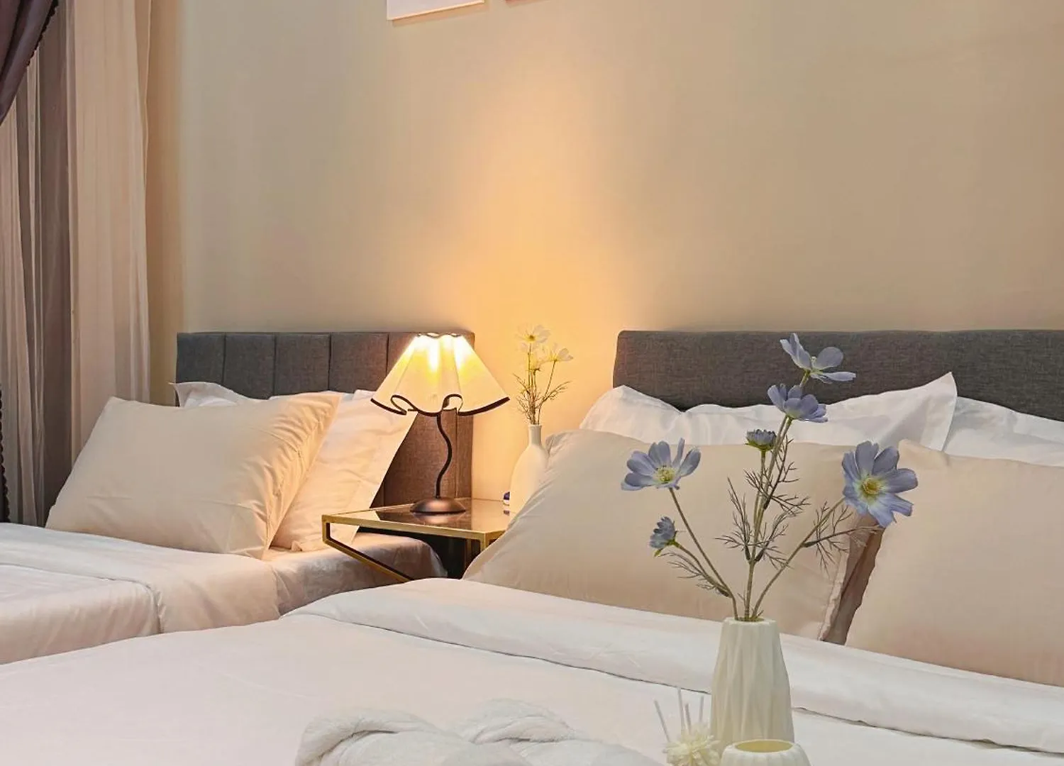 Wind Serenity At Country Garden Danga Bay With 2Carparks Foc Netflix Access And Youtube Premium 3Beds3Bath For 6-13Pax By Minshuku 新山