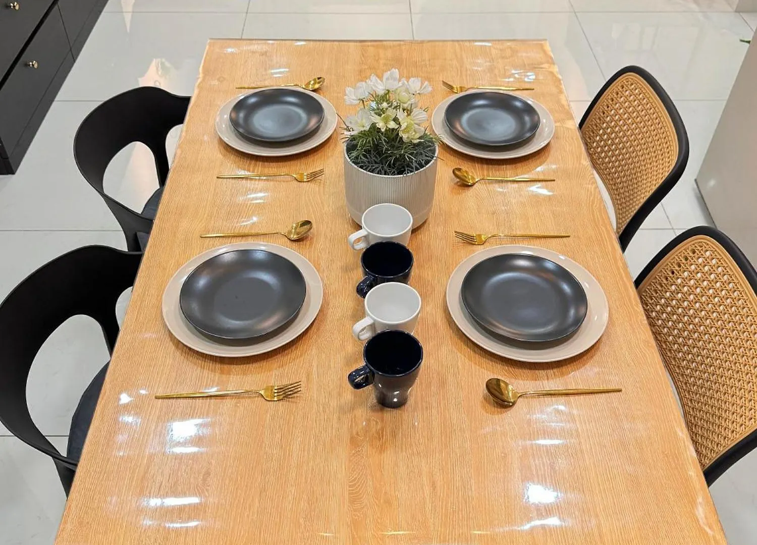 Wind Serenity At Country Garden Danga Bay With 2Carparks Foc Netflix Access And Youtube Premium 3Beds3Bath For 6-13Pax By Minshuku 新山 公寓